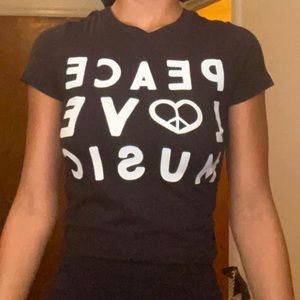 Peace love music printed tee